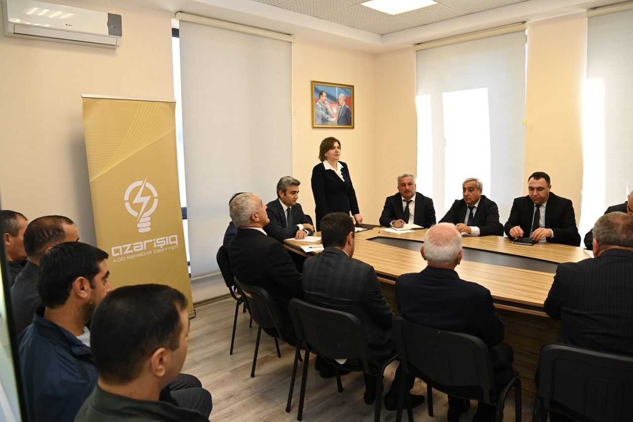 “Azərişıq” ASC-nin nümayəndələri Oğuzda fermer və sahibkarlarla görüşdü - FOTO